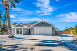 5682 25th Street Cir E, BRADENTON