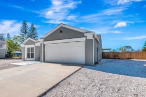 5682 25TH STREET CIRCLE, BRADENTON, FL 34203 - MLS#MFRTB8405704