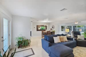 1401 63RD AVENUE, ST PETERSBURG, FL 33705 Sold 08/14/25