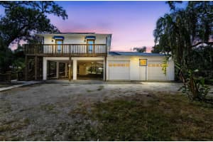 1873 Wacassassa St, TARPON SPRINGS