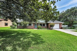 607 SPRING BLOSSOM COURT, BRANDON, FL 33511 Sold 08/20/25