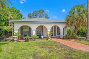 128 W Davis Blvd, TAMPA