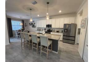 718 ACACIA COURT, BRADENTON, FL 34212 - MLS#MFRTB8405810