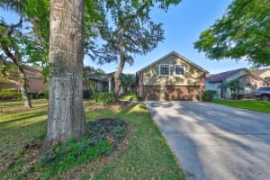 2561 REGAL RIVER ROAD, VALRICO, FL 33596 - MLS#MFRTB8405874