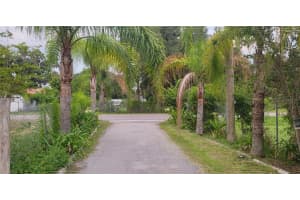 5211 CORONET ROAD, PLANT CITY, FL 33566 - MLS#MFRTB8405884