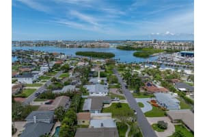 6709 CARDINAL DRIVE, ST PETERSBURG, FL 33707 - MLS#MFRTB8405890