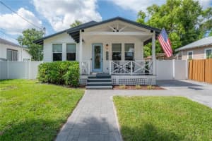 208 W Floribraska Ave, TAMPA