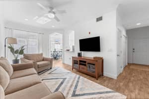 5052 SUNRIDGE PALMS DRIVE, TAMPA, FL 33617 - MLS#MFRTB8405975