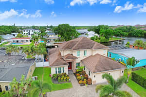 10728 DOWRY AVENUE, TAMPA, FL 33615 - MLS#MFRTB8405983