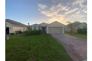 10317 Silver Pond Ln, LEHIGH ACRES