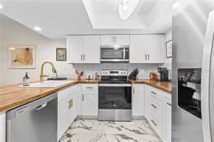 4475 HUMPHREY STREET, TAMPA, FL 33614 Sold 08/14/25