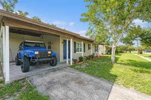 6308 LOIS AVENUE, TAMPA, FL 33616 - MLS#MFRTB8406122