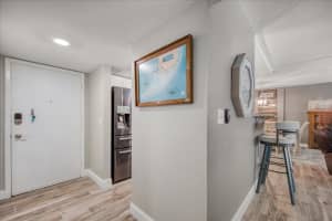 17400 GULF BOULEVARD, REDINGTON SHORES, FL 33708 - MLS#MFRTB8406199