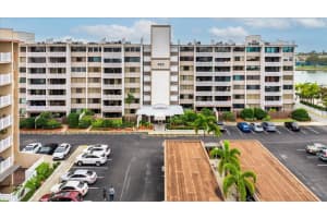 450 TREASURE ISLAND CSWY N #212, TREASURE ISLAND, FL 33706 - MLS#MFRTB8406200