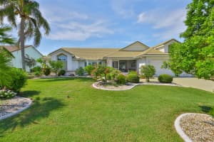 2249 NEW BEDFORD DRIVE, SUN CITY CENTER, FL 33573 - MLS#MFRTB8406204