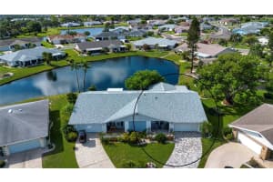 1004 Yellowbird Pl, SUN CITY CENTER