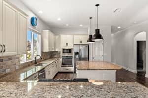 1304 LOREA LANE, BRANDON, FL 33511 - MLS#MFRTB8406251