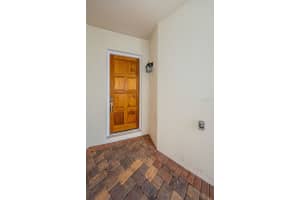 3810 VILLAS DEL SOL COURT, TAMPA, FL 33609 - MLS#MFRTB8406267