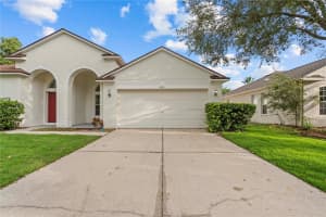 11611 JORDANS LANDING CT, RIVERVIEW, FL 33569 - MLS#MFRTB8406288