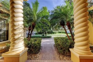 10504 SABELLA DRIVE, TRINITY, FL 34655 - MLS#MFRTB8406373