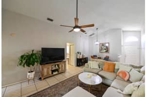 11114 WINDPOINT DRIVE, TAMPA, FL 33635 - MLS#MFRTB8406435