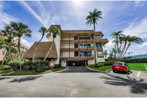 3021 COUNTRYSIDE BOULEVARD, CLEARWATER, FL 33761 Sold 08/22/25