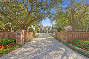 1002 FRANKLAND ROAD, TAMPA, FL 33629 - MLS#MFRTB8406458