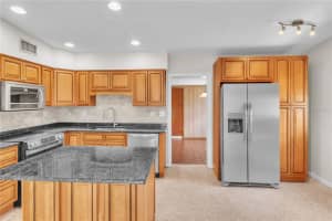 6242 56TH AVENUE, ST PETERSBURG, FL 33709 - MLS#MFRTB8406559