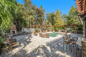5701 MACDILL AVENUE, TAMPA, FL 33611 - MLS#MFRTB8406569