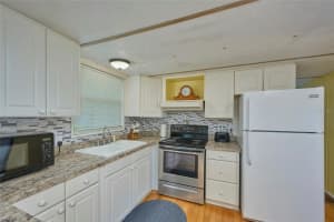 3035 MIMOSA WAY, LAKELAND, FL 33801 - MLS#MFRTB8406659