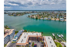 10265 GULF BOULEVARD, ST PETERSBURG, FL 33706 - MLS#MFRTB8406707