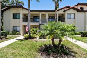 1801 E Lake Rd #2f, PALM HARBOR