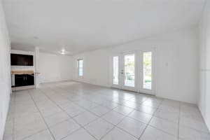 107 SEAHORSE DRIVE, ST PETERSBURG, FL 33705 - MLS#MFRTB8406742