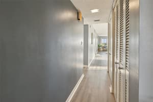 8950 PARK BOULEVARD, SEMINOLE, FL 33777 - MLS#MFRTB8406749