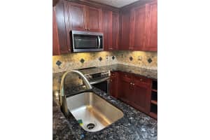 1400 PINE GLEN LN #D2, TARPON SPRINGS, FL 34688 - MLS#MFRTB8406755