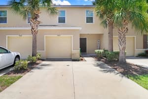 9826 HOUND CHASE DRIVE, GIBSONTON, FL 33534 Sold 08/25/25
