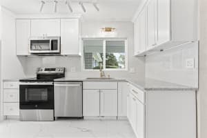 2201 SUNDERLAND ROAD, MAITLAND, FL 32751 - MLS#MFRTB8406819