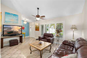 8787 GLEN LAKES BOULEVARD, ST PETERSBURG, FL 33702 - MLS#MFRTB8406867