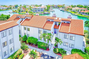 557 PINELLAS BAYWAY S #303, ST PETERSBURG, FL 33715 - MLS#MFRTB8406884