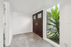 4213 FAIRWAY RUN, TAMPA, FL 33618 - MLS#MFRTB8406893