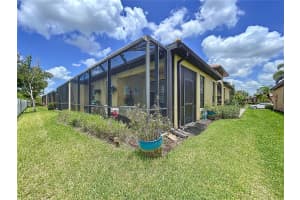 5657 SUNSET FALLS DR, APOLLO BEACH, FL 33572 Sold 08/29/25