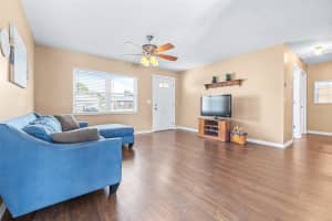 8360 121ST PLACE, LARGO, FL 33773 Sold 08/11/25