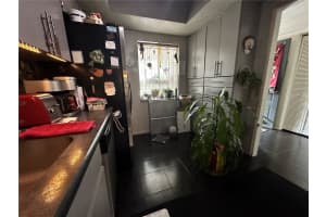 8651 10TH STREET, ST PETERSBURG, FL 33702 - MLS#MFRTB8406948