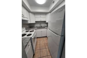 101 FERNWOOD AVENUE, CLEARWATER, FL 33765 - MLS#MFRTB8406960