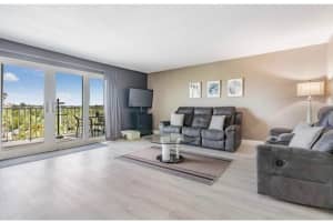 19610 GULF BOULEVARD, INDIAN SHORES, FL 33785 - MLS#MFRTB8406968