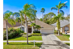 18908 Fairwood Ct, TAMPA