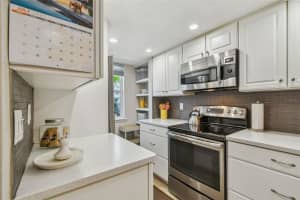 7508 HOLLOWELL DRIVE, TAMPA, FL 33615 - MLS#MFRTB8406983