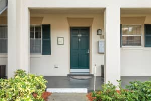 10388 CARROLLWOOD LANE, TAMPA, FL 33618 Sold 07/31/25