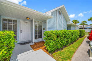 16112 Rambling Vine Dr E, TAMPA