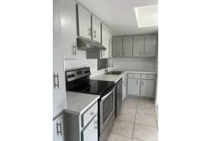 17 WINDRUSH BAY DRIVE, TARPON SPRINGS, FL 34689 - MLS#MFRTB8407118